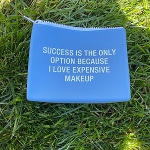 Perfect Condition Light Blue Neoprene Makeup Bag